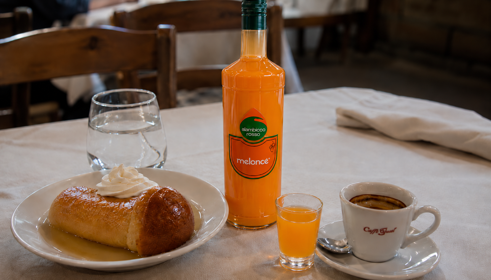 Italian specialities, coffee, wines, liqueurs and desserts